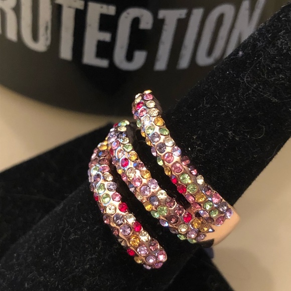 Multi gem ring 5🌟 - Picture 2 of 6